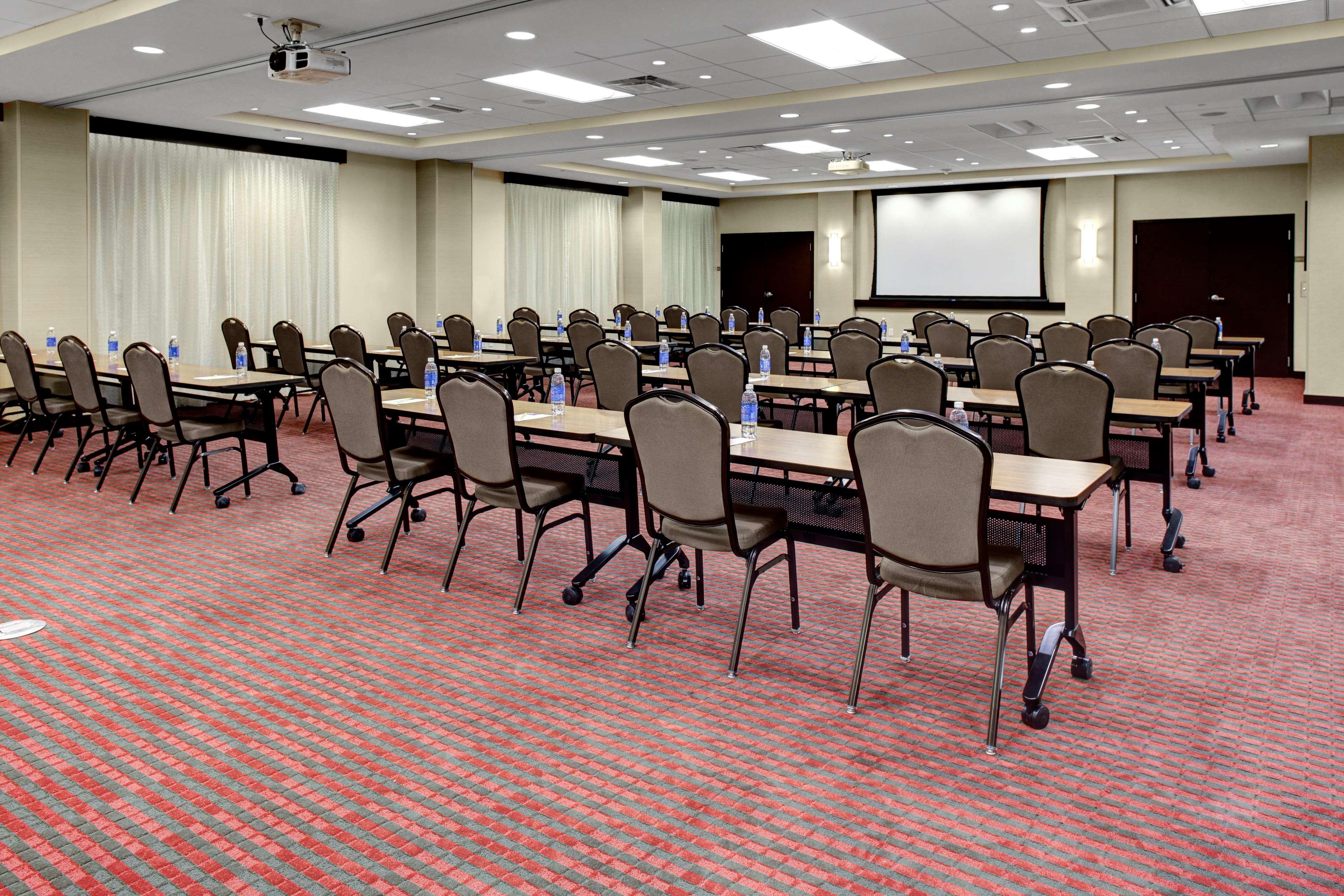 Hyatt Place Columbus Bagian luar foto